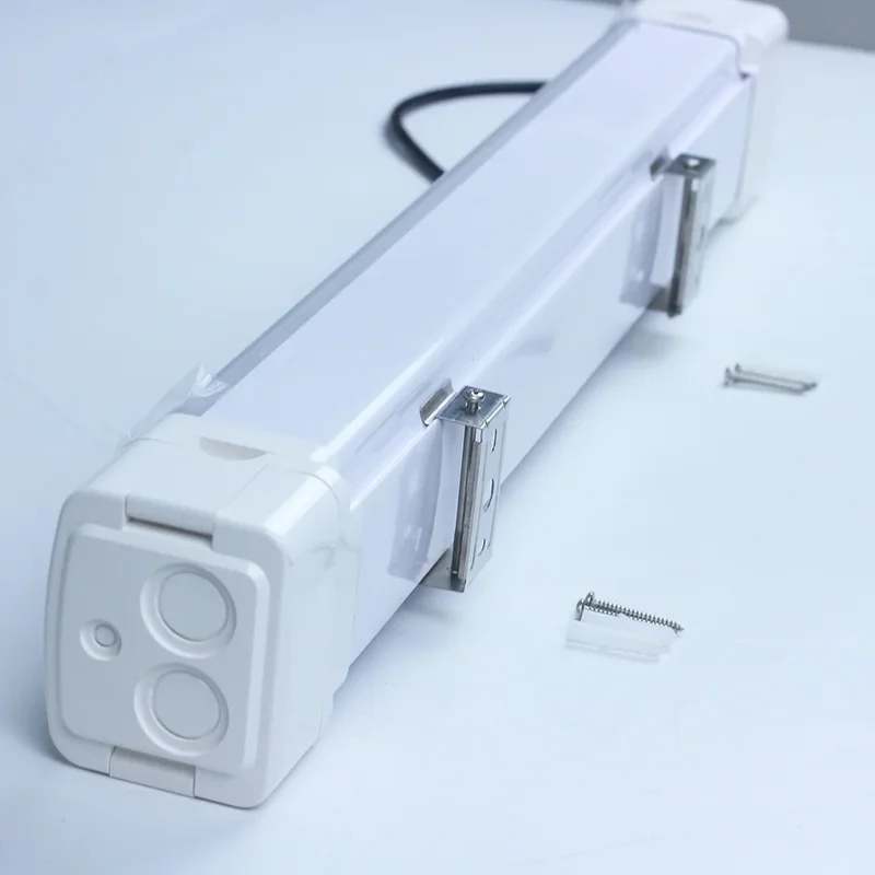 0W Tri-Proof LED Lineaire Batt - Outdoor Lighting Warehouse recensie en prijs